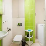 Metro Wierzbno Homely By Bookinghost *