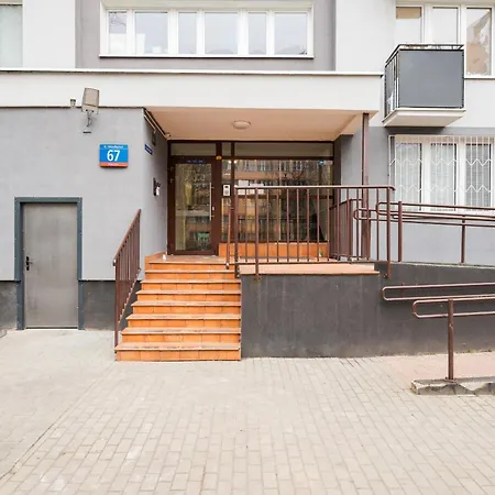 Metro Wierzbno Homely By Bookinghost