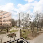 Daire Metro Wierzbno Homely By Bookinghost Varşova